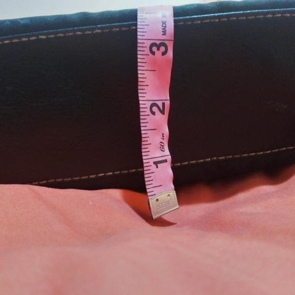 Liz claiborne black purse - Picture 5 of 5